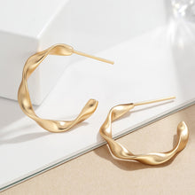 Load image into Gallery viewer, 2019 Fashion Statement Earrings Big Geometric earrings For Women Hanging Dangle Earrings Drop Earing modern Jewelry Wholesale
